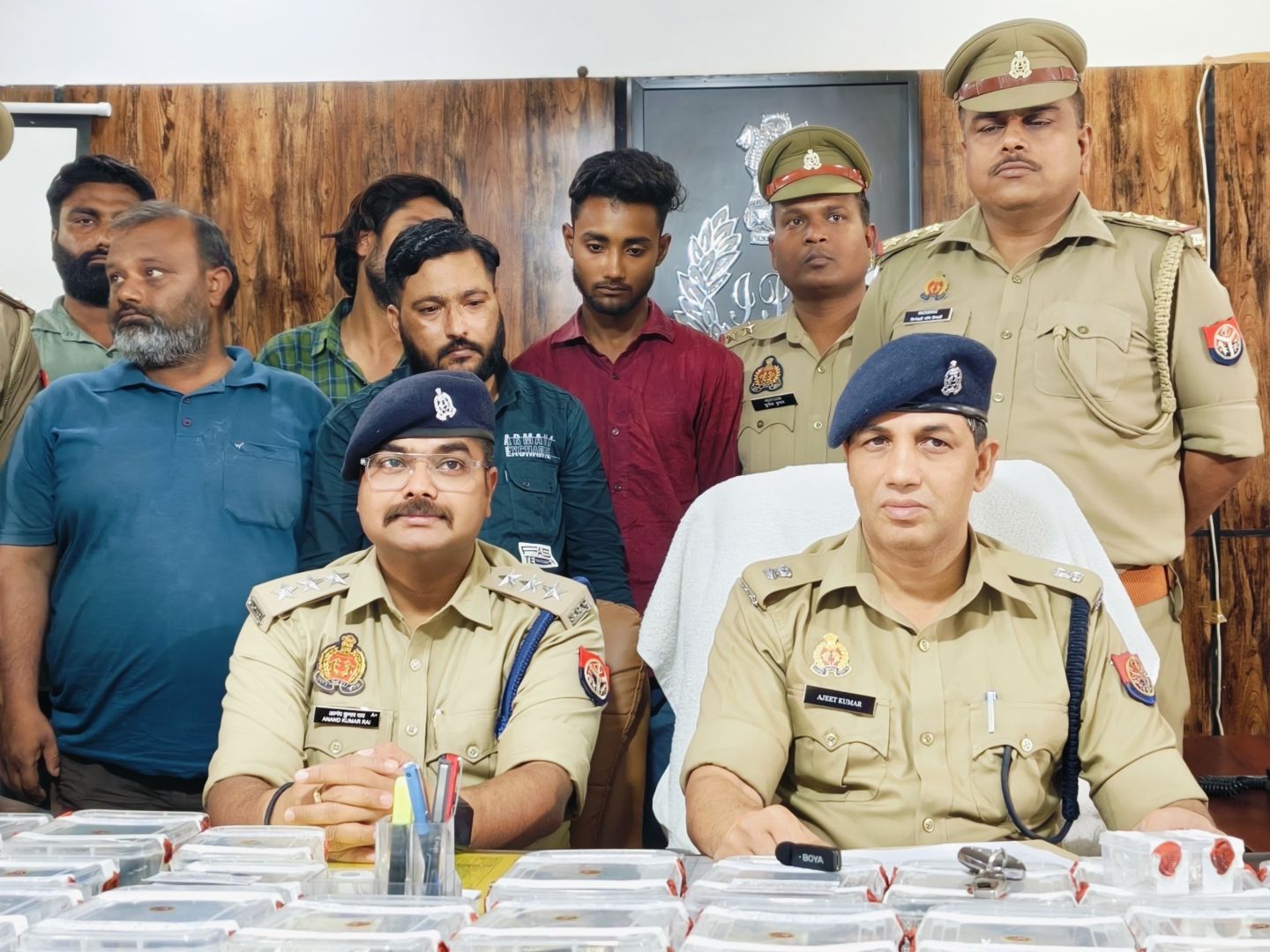 मुस्लिम युवकों ने हिंदू नाम से ज्योतिषी बन तंत्र-मंत्र के नाम पर की लाखों की ठगी, पांच गिरफ्तार
