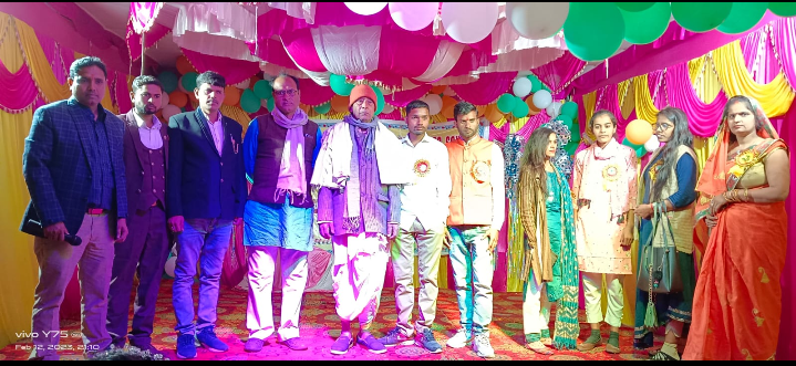 गोंडा : एस डी एम सीनियर सेकेंडरी स्कूल हनुमंतपुरी त्योरासी में हर्षोल्लास पूर्वक मनाया गया वार्षिकोत्सव का कार्यक्रम