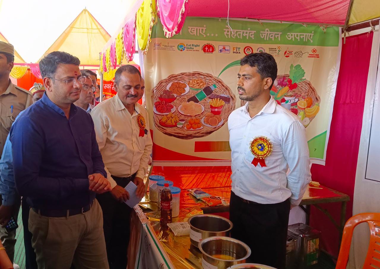 गोंडा : खाद्य सुरक्षा एवं औषधि प्रशासन विभाग ने मोटे अनाजों पर आधारित गीता इंटरनेशनल स्कूल में मेले का हुआ आयोजन