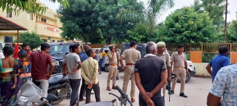 गोंडा : नवागत कप्तान को मिली दो मोटर साइकिल चोरी की सलामी