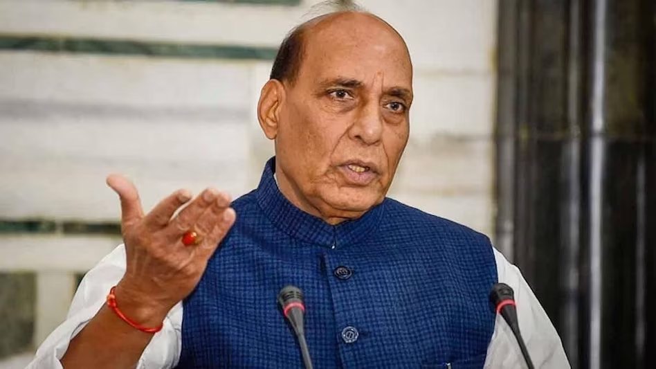 लखनऊ-आज राजधानी दौरे पर केंद्रीय रक्षा मंत्री राजनाथ सिंह वहीं जानकारी के मुताबिक दौरे के दूसरे दिन करेंगे सांसद राजनाथ करेंगे निरीक्षण,सुल्तानपुर रोड-किसान पथ कट से रिंग रोड तक निरीक्षण,सुबह 10 बजे सासंद राजनाथ सिंह का निरीक्षण कार्यक्रम.