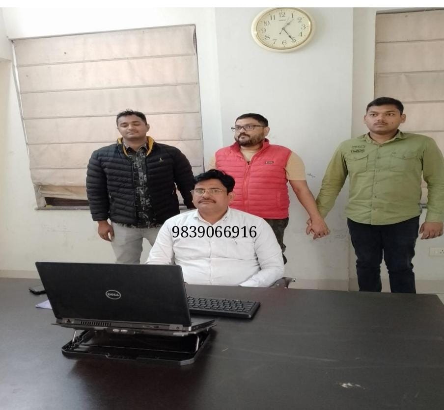 सरकारी पैसों से अय्याशी कर रहा बड़े फहट्टेबाज में शुमार मोहम्मद चांद चढ़ा लखनऊ के साइबर थाने के हत्थे....