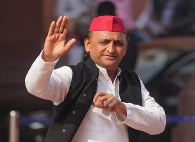 भाजपा को दुर्गंध पसंद है,अखिलेश यादव के बयान पर हंगामा,भाजपा ने बोला जोरदार हमला