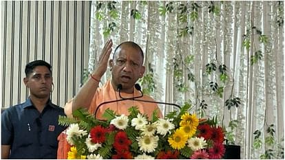 राणा सांगा को लेकर सीएम योगी ने सपा पर बोला हमला,कहा-ये लोग जिन्ना का महिमा मंडन करते हैं