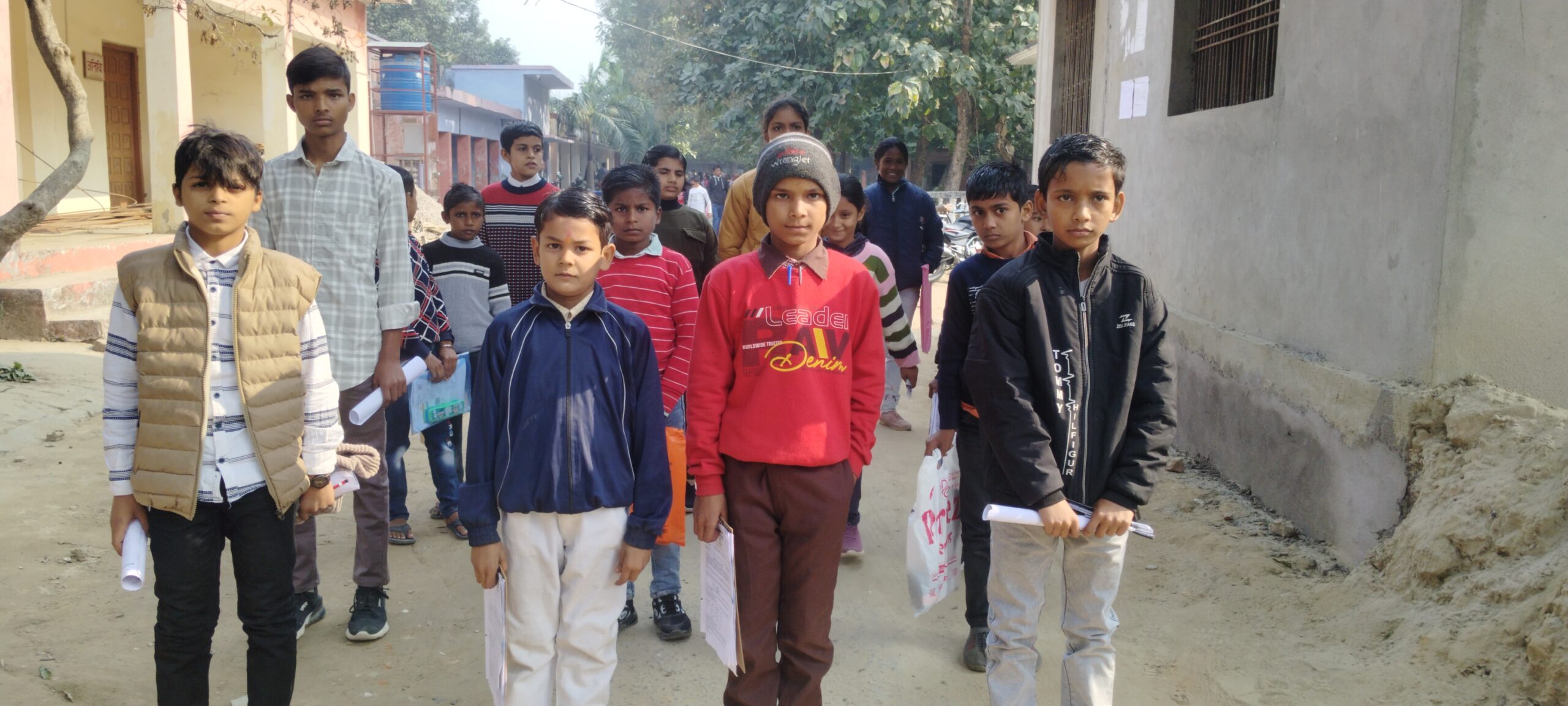 गोंडा : तुलसी स्मारक इंटर कॉलेज में जवाहर नवोदय प्रवेश परीक्षा शांतिपूर्ण ढंग से संपन्न